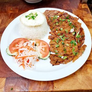 CƠM BÒ NƯỚNG